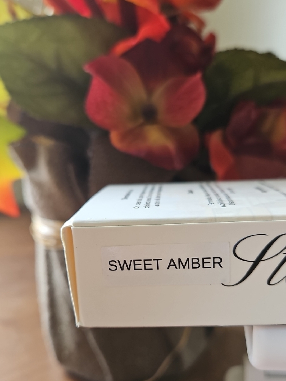 GODA Extrait - Pheromone Infused scent SWEET AMBER - Picture 3 of 3